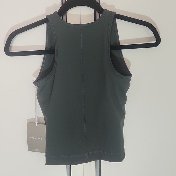 Everlane The Perform Tank in Pine green size XXS new with tag - Picture 9 of 16